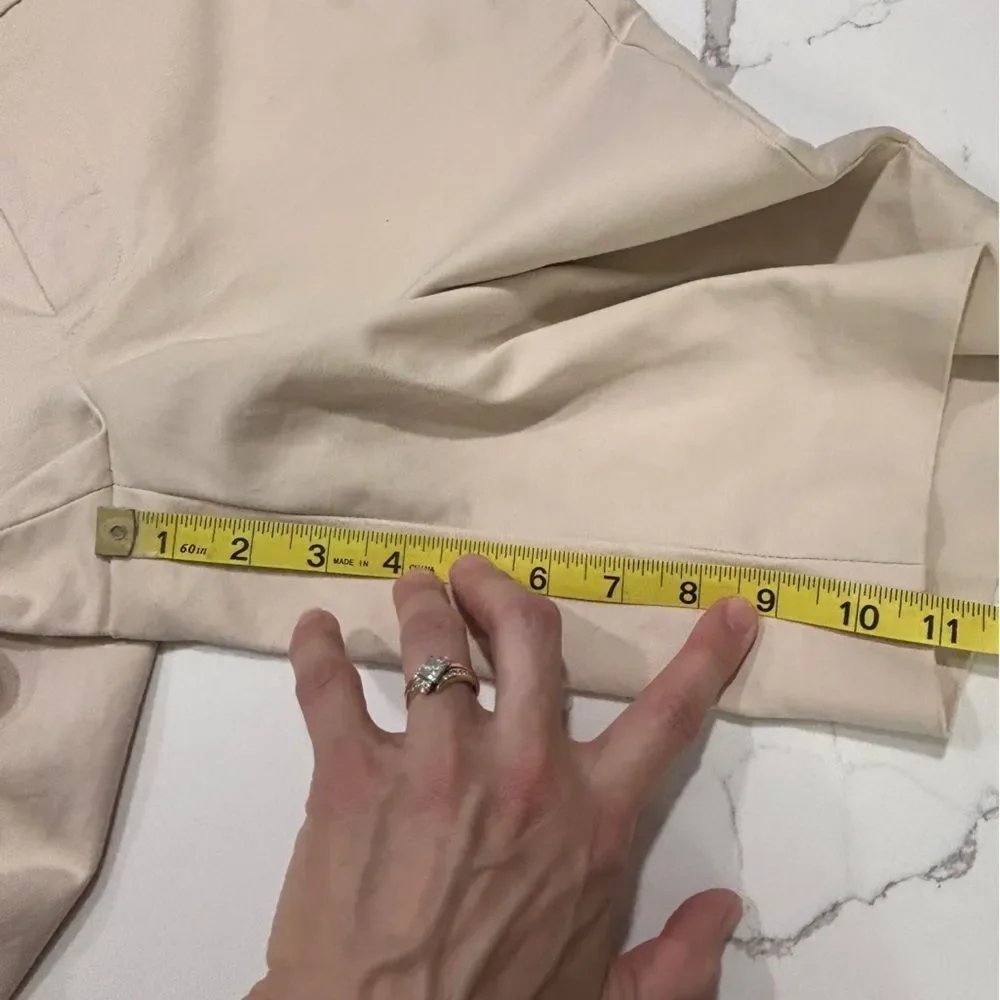 Lauren Ralph Lauren | Women’s Classic Tan Bermuda Chino 10” Casual Shorts Size 6